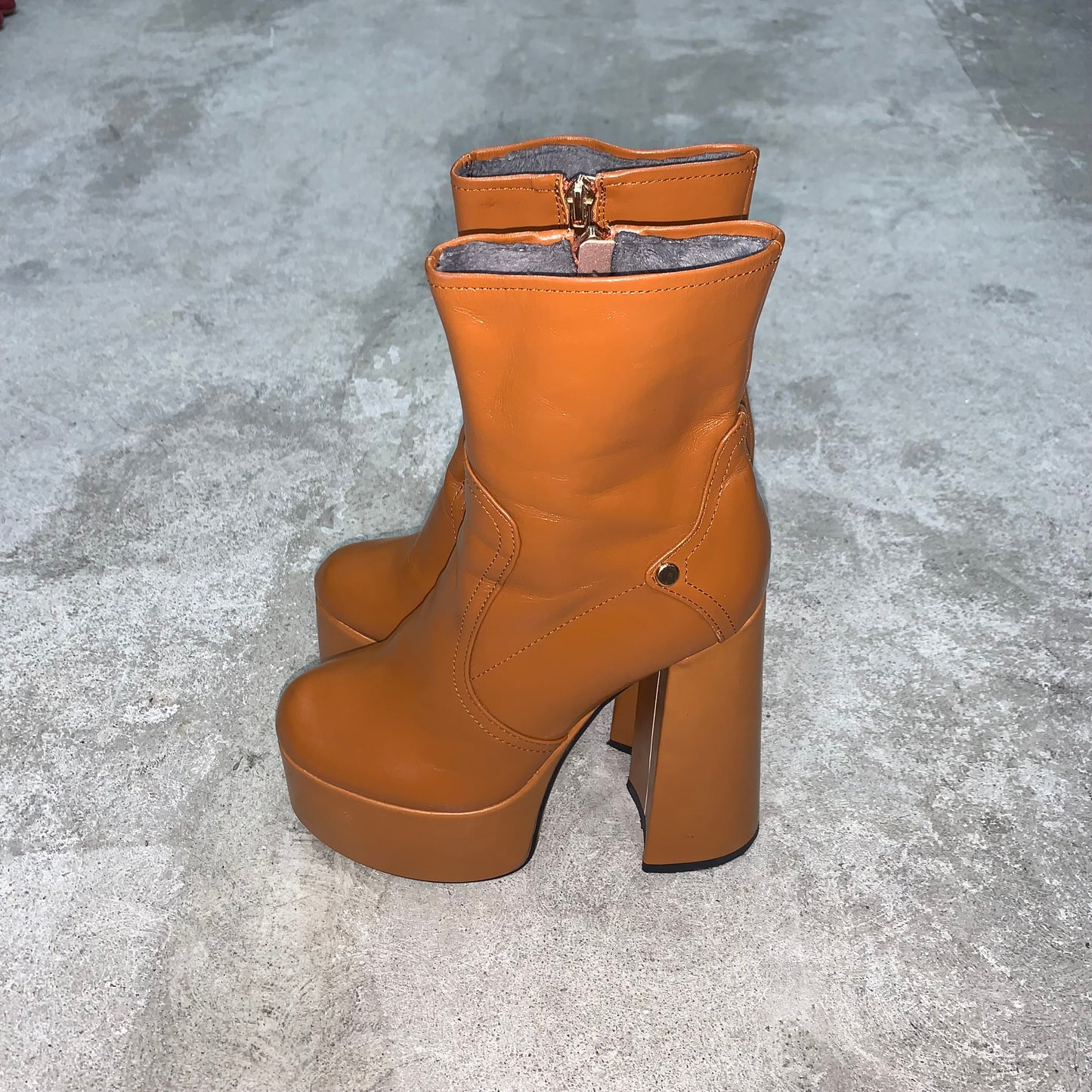 tan platform boots