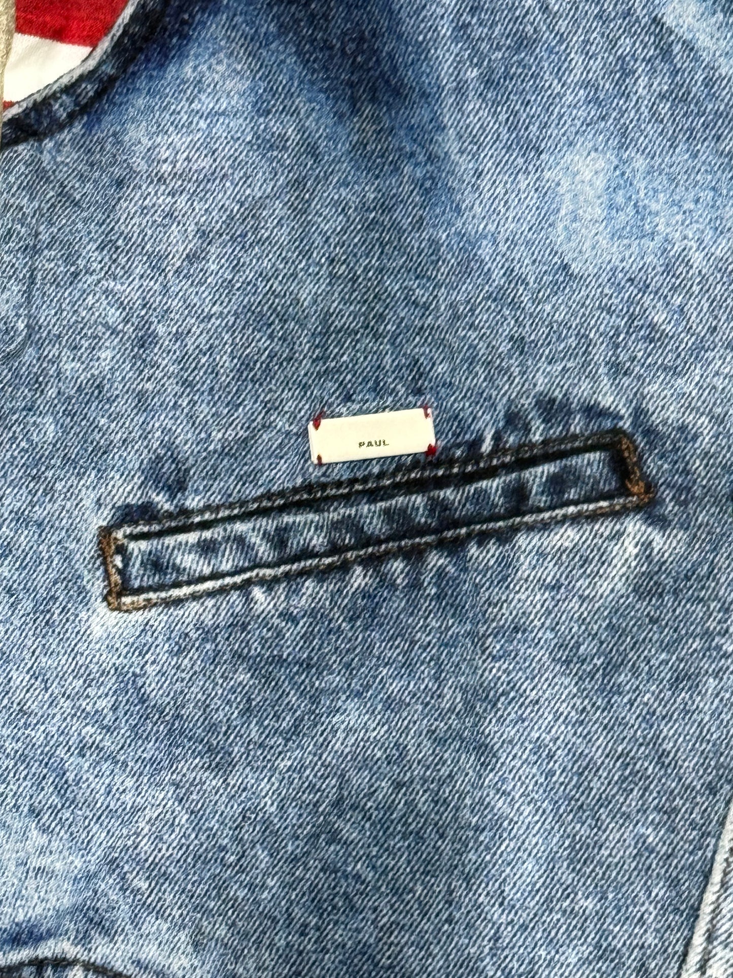 PAUL SMITH DENIM & SCARF OVER PRINTED T-SHIRT