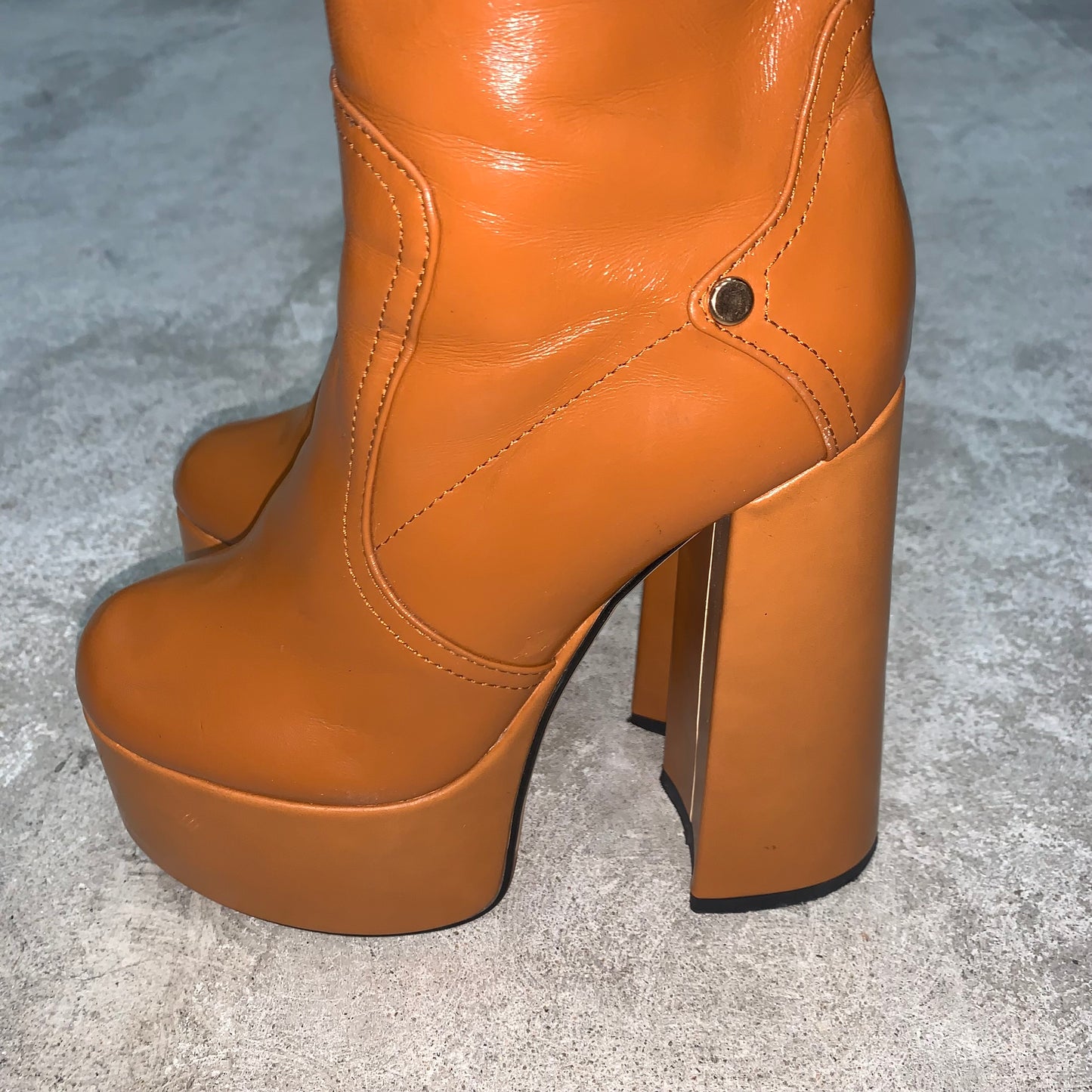 tan platform boots