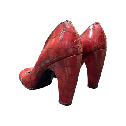 MIUMIU RED CROC LEATHER HEELS