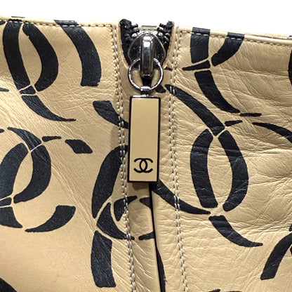 CHANEL CC TWO-TONE ANKLE BOOTS