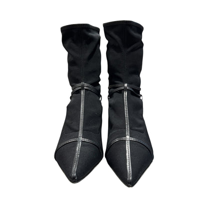 GUCCI BUCKLED STRAP ANKLE BOOTS