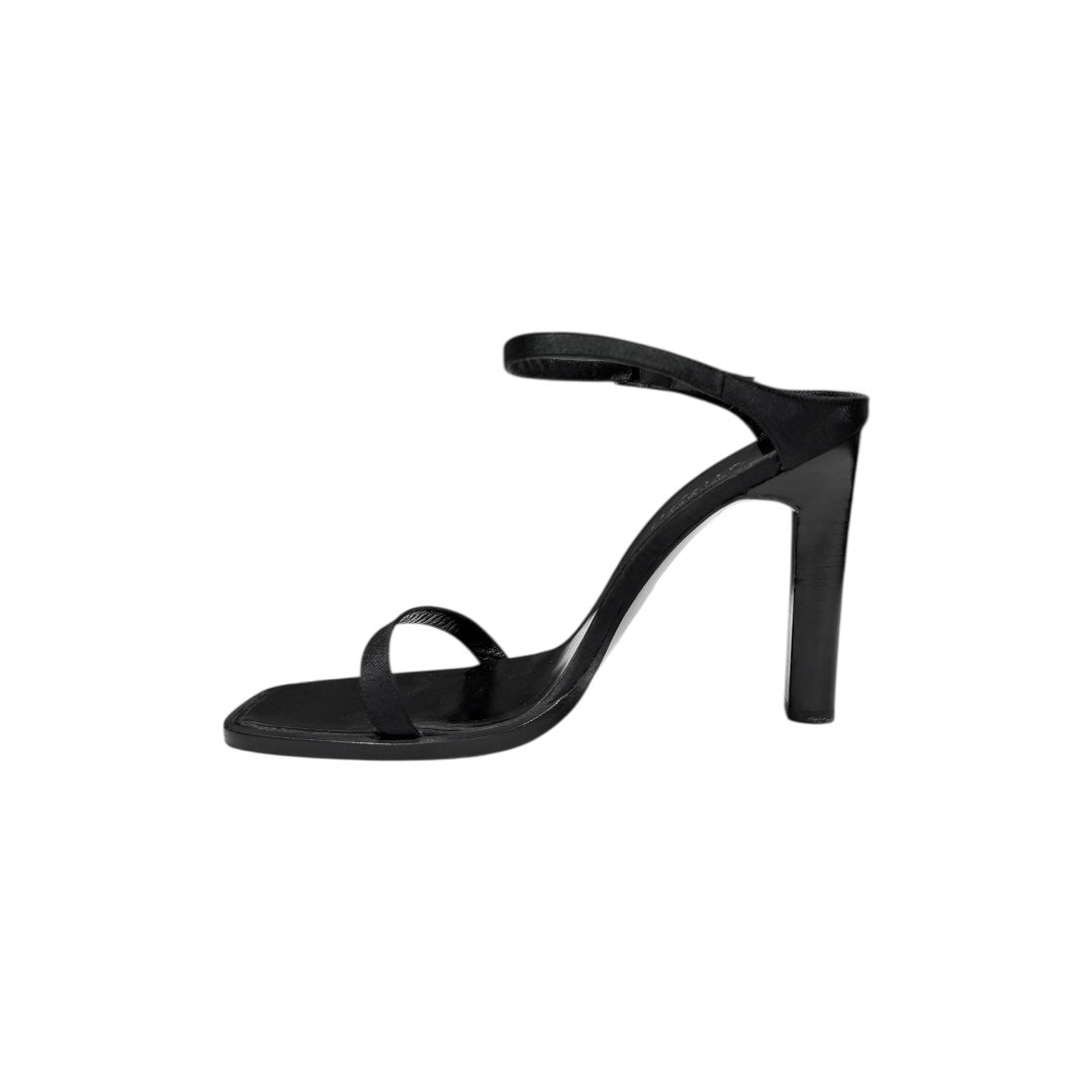 GUCCI BLACK STRAPPY LEATHER HEELS