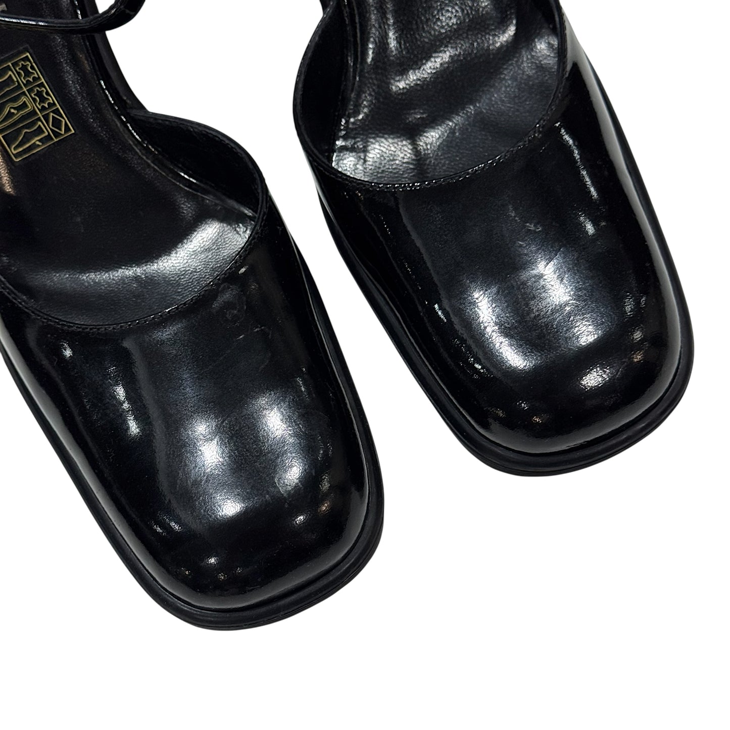 GUCCI BY TOM FORD BLACK PATENT LEATHER PLATFORM HEELS