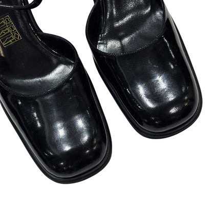 GUCCI BY TOM FORD BLACK PATENT LEATHER PLATFORM HEELS