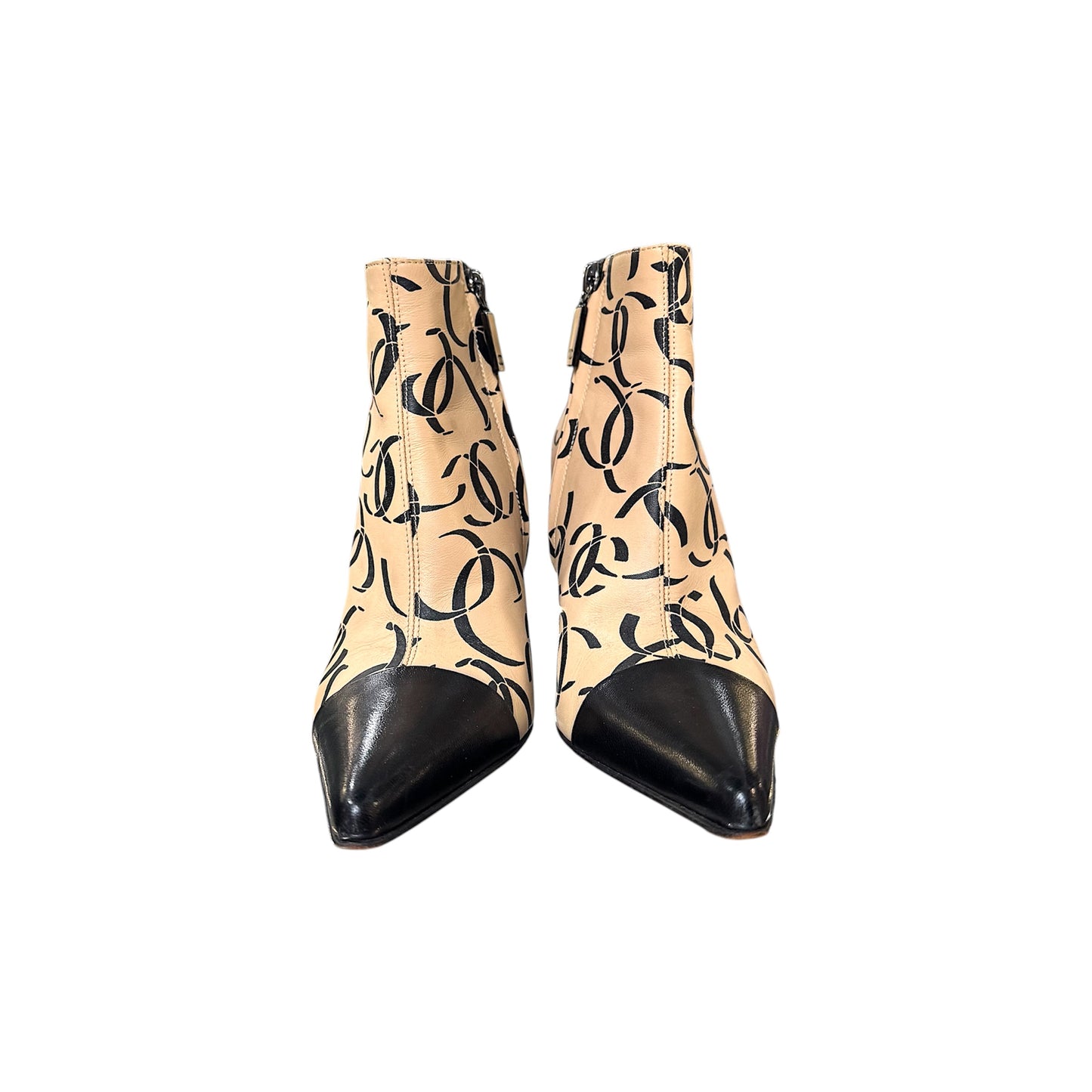 CHANEL FW1999 CC LOGO ANKLE BOOTS