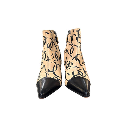 CHANEL FW1999 CC LOGO ANKLE BOOTS