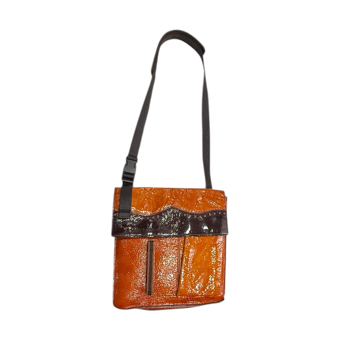 MIU MIU FW1999 BROGUE PATENT LEATHER MESH VELCRO CROSSBODY BAG
