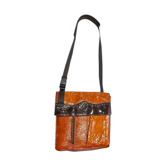 MIU MIU FW1999 BROGUE PATENT LEATHER MESH VELCRO CROSSBODY BAG
