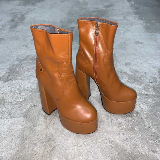 tan platform boots