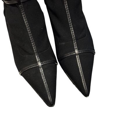 GUCCI BUCKLED STRAP ANKLE BOOTS