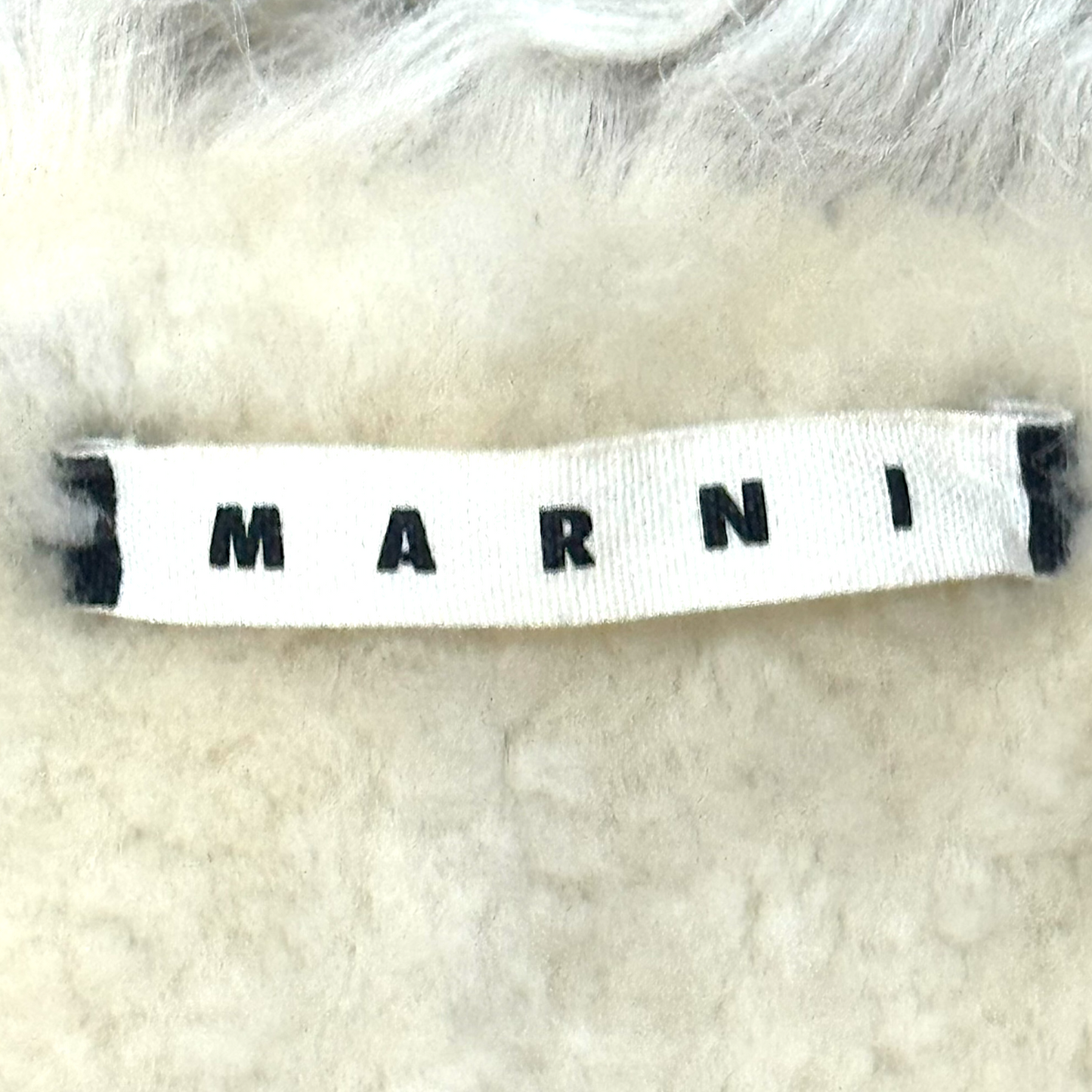 MARNI SHEARLING FUR COLLAR CAPE