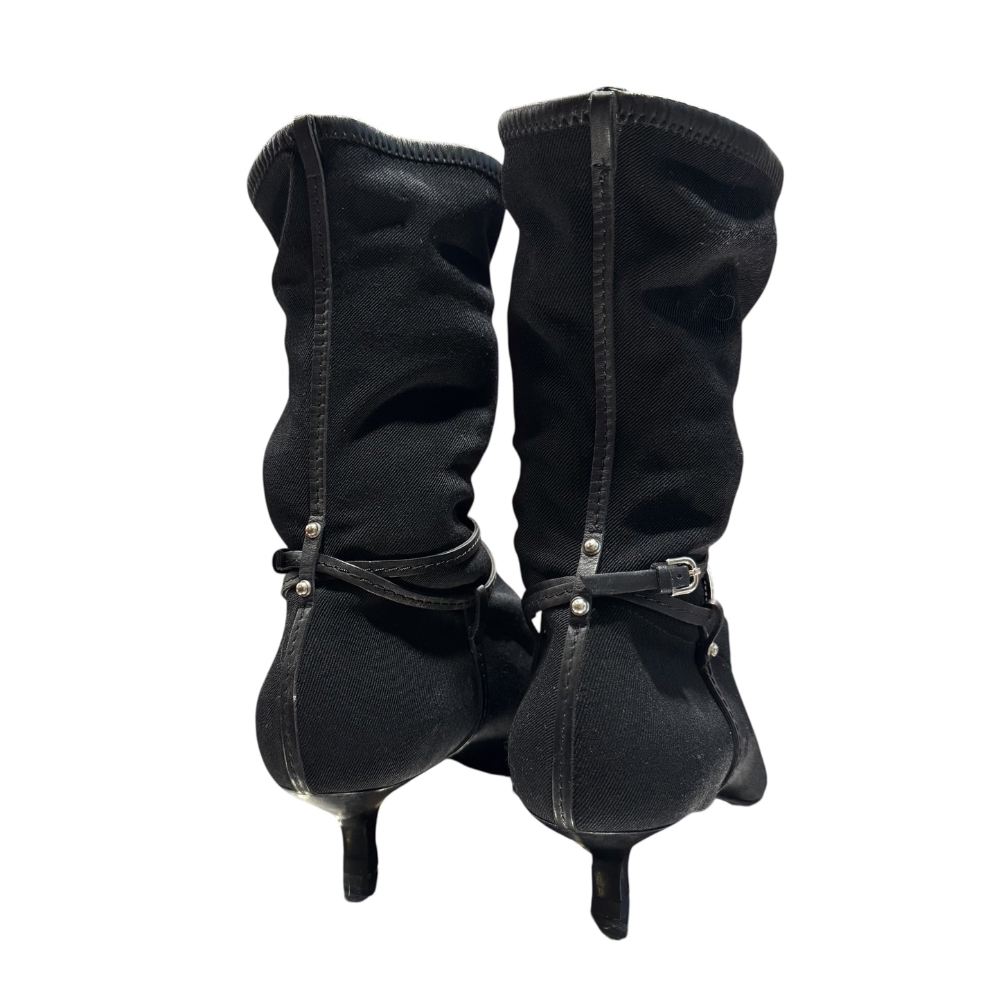 GUCCI BUCKLED STRAP ANKLE BOOTS