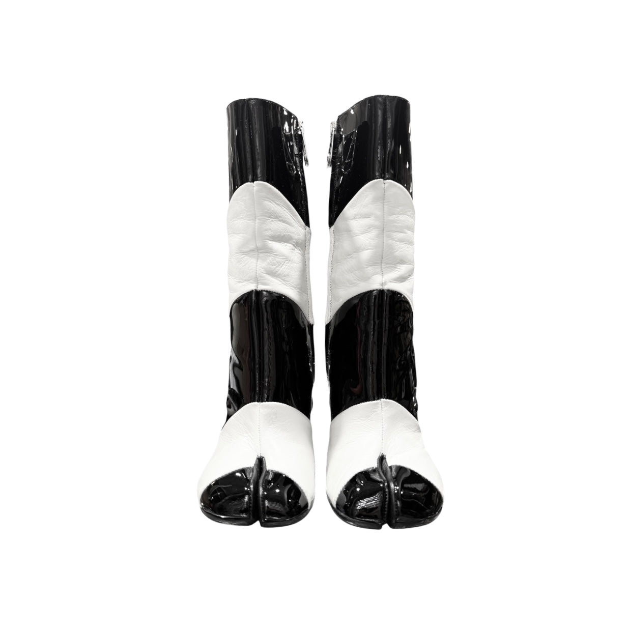 MAISON MARGIELA B&W STRIPED TABI BOOTS