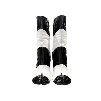 MAISON MARGIELA B&W STRIPED TABI BOOTS