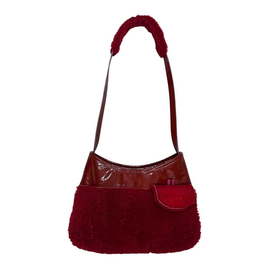 MIU MIU FW1999 RED MOUTON SHEARLING PATENT LEATHER CROSSBODY BAG
