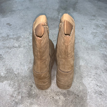 Vintage chunky platform brown boots