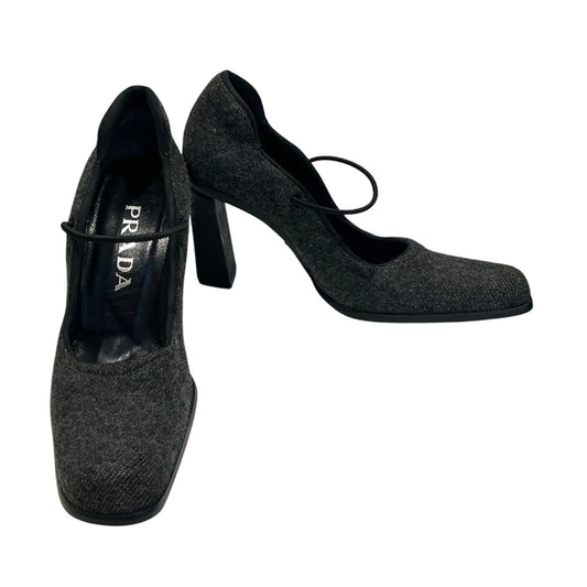 PRADA GREY WOOL MARY JANE PUMPS